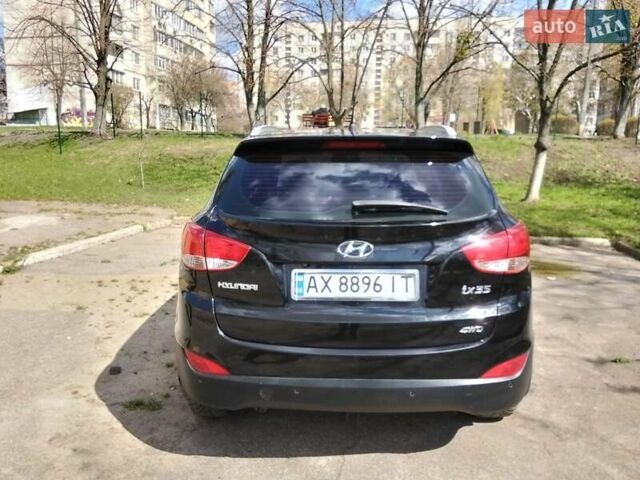 Чорний Хендай іх35, об'ємом двигуна 2 л та пробігом 180 тис. км за 12999 $, фото 4 на Automoto.ua