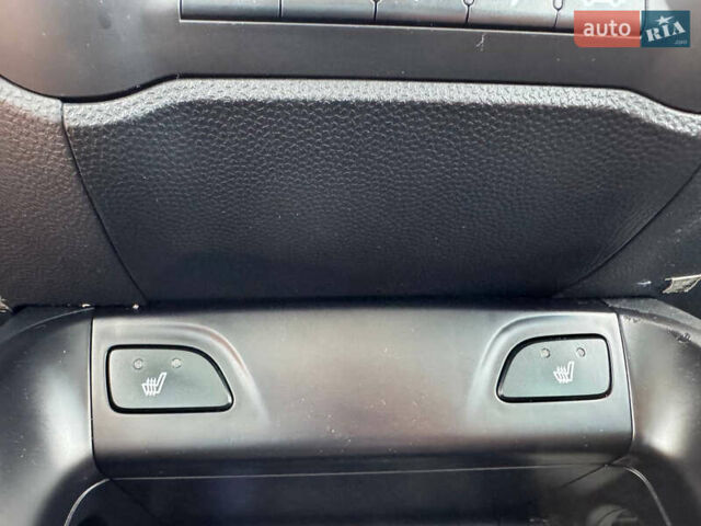 Черный Хендай их35, объемом двигателя 1.69 л и пробегом 238 тыс. км за 11999 $, фото 58 на Automoto.ua