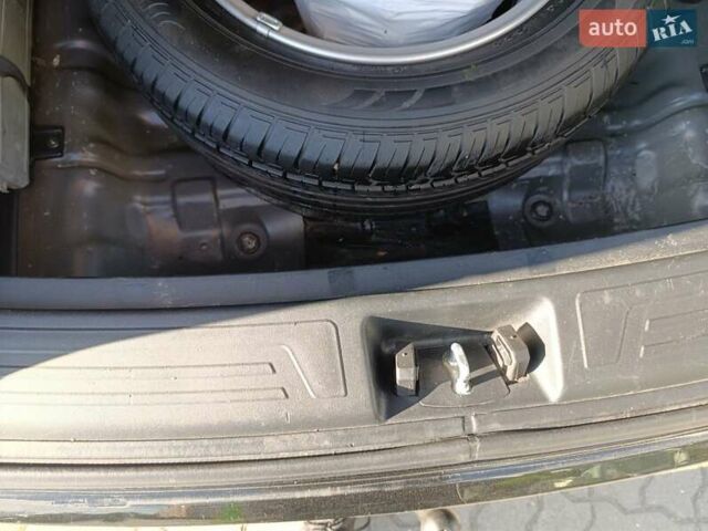 Чорний Хендай іх35, об'ємом двигуна 2 л та пробігом 237 тис. км за 12950 $, фото 32 на Automoto.ua