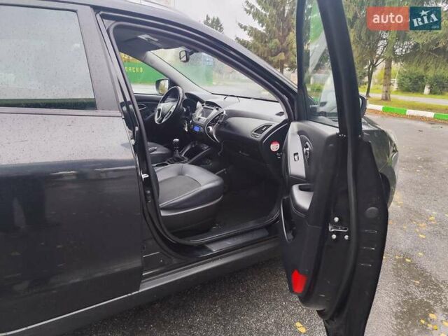 Хендай их35 2013 в Житомире на Automoto.ua Черный Хендай их35, объемом двигателя 1.7 л и пробегом 158 тыс. км за 11900 $, фото 52 на Automoto.ua