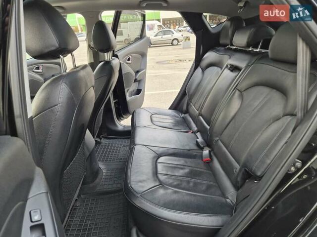Хендай их35 2013 в Киеве на Automoto.ua Черный Хендай их35, объемом двигателя 2 л и пробегом 153 тыс. км за 13500 $, фото 17 на Automoto.ua