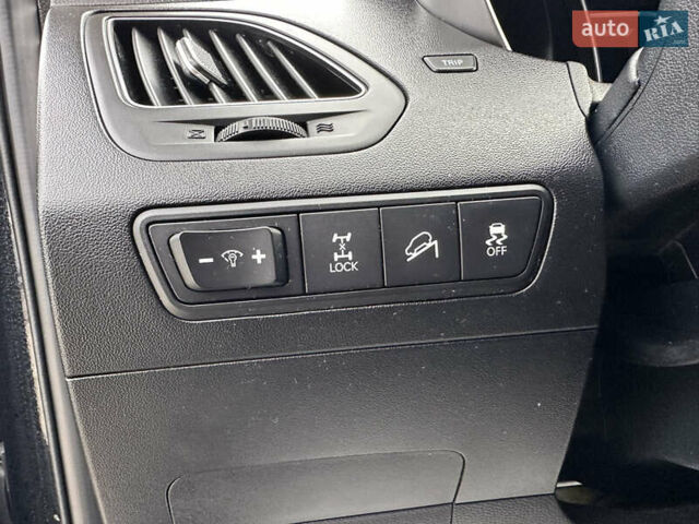 Чорний Хендай іх35, об'ємом двигуна 2 л та пробігом 148 тис. км за 14599 $, фото 24 на Automoto.ua