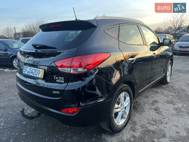 Черный Хендай их35, объемом двигателя 2 л и пробегом 213 тыс. км за 16500 $, фото 12 на Automoto.ua