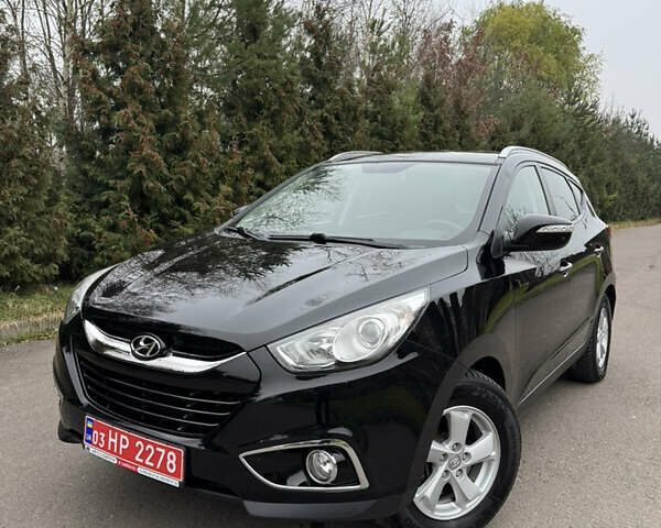Чорний Хендай іх35, об'ємом двигуна 2 л та пробігом 177 тис. км за 14650 $, фото 2 на Automoto.ua