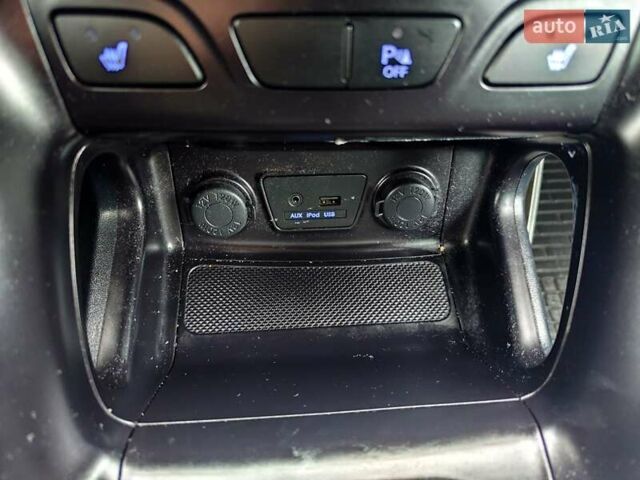 Хендай их35 2013 в Житомире на Automoto.ua Черный Хендай их35, объемом двигателя 1.7 л и пробегом 158 тыс. км за 11900 $, фото 59 на Automoto.ua