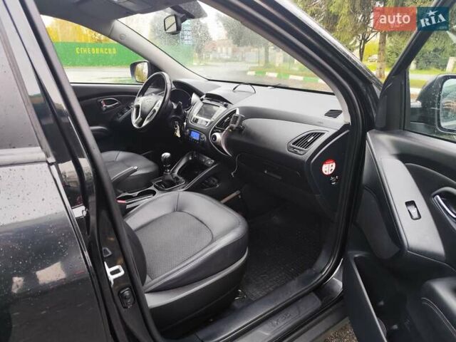 Хендай их35 2013 в Житомире на Automoto.ua Черный Хендай их35, объемом двигателя 1.7 л и пробегом 158 тыс. км за 11900 $, фото 47 на Automoto.ua