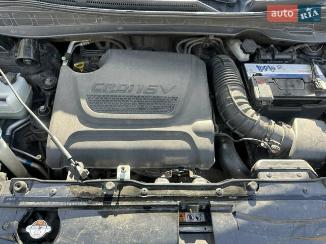 Черный Хендай их35, объемом двигателя 2 л и пробегом 48 тыс. км за 15500 $, фото 16 на Automoto.ua