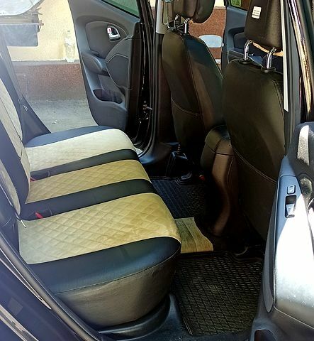 Чорний Хендай іх35, об'ємом двигуна 2 л та пробігом 167 тис. км за 13800 $, фото 8 на Automoto.ua