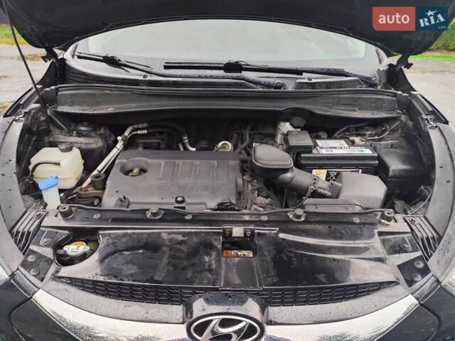 Хендай их35 2013 в Житомире на Automoto.ua Черный Хендай их35, объемом двигателя 1.7 л и пробегом 158 тыс. км за 11900 $, фото 55 на Automoto.ua