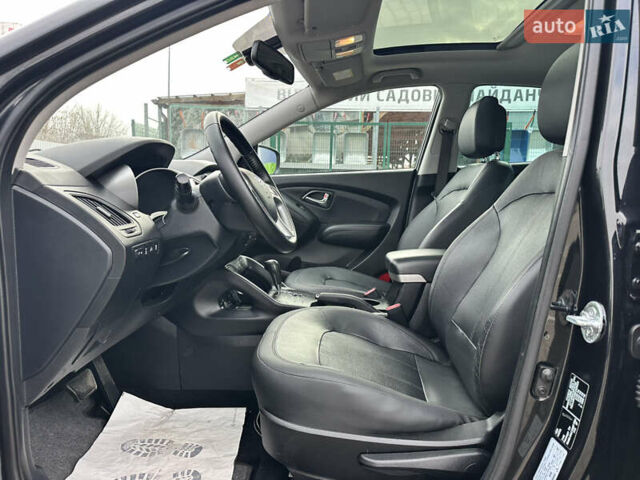 Чорний Хендай іх35, об'ємом двигуна 2 л та пробігом 148 тис. км за 14599 $, фото 21 на Automoto.ua
