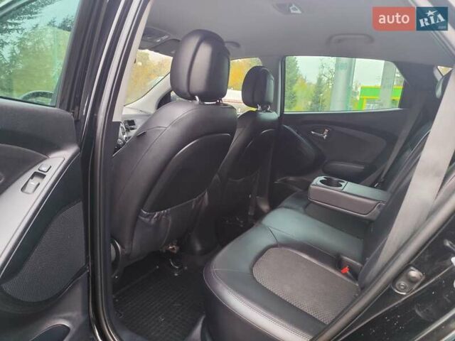 Хендай их35 2013 в Житомире на Automoto.ua Черный Хендай их35, объемом двигателя 1.7 л и пробегом 158 тыс. км за 11900 $, фото 33 на Automoto.ua