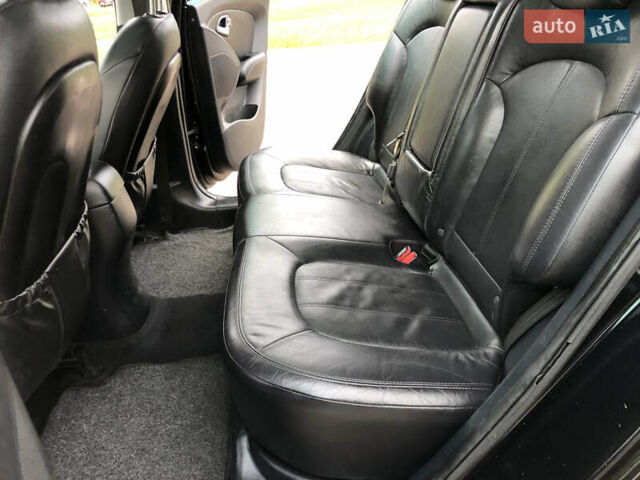 Черный Хендай их35, объемом двигателя 2 л и пробегом 178 тыс. км за 13999 $, фото 31 на Automoto.ua