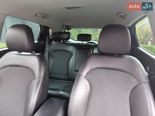 Хендай их35 2013 в Житомире на Automoto.ua Черный Хендай их35, объемом двигателя 1.7 л и пробегом 158 тыс. км за 11900 $, фото 27 на Automoto.ua