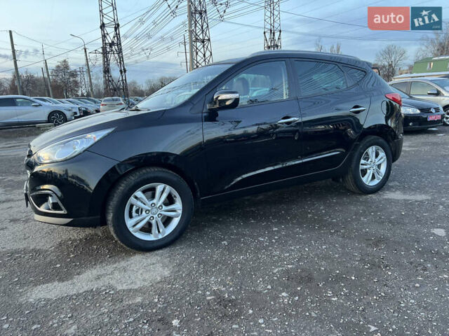 Черный Хендай их35, объемом двигателя 2 л и пробегом 213 тыс. км за 16500 $, фото 9 на Automoto.ua