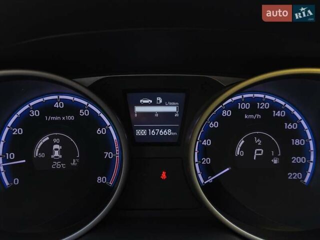 Черный Хендай их35, объемом двигателя 2 л и пробегом 167 тыс. км за 13600 $, фото 26 на Automoto.ua