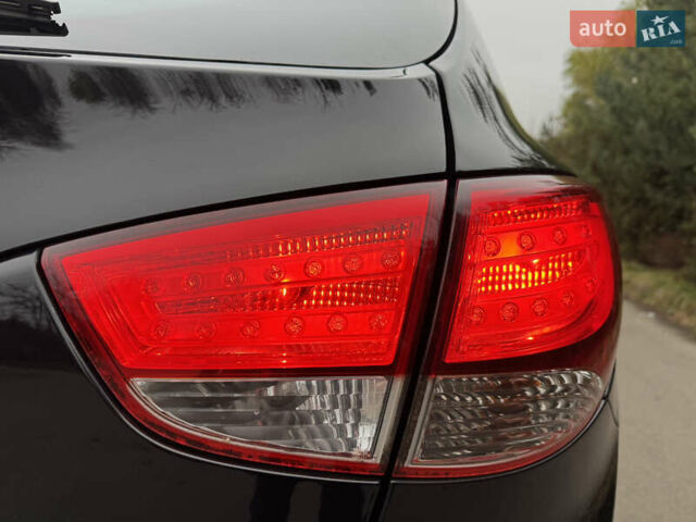 Чорний Хендай іх35, об'ємом двигуна 2 л та пробігом 177 тис. км за 14650 $, фото 25 на Automoto.ua