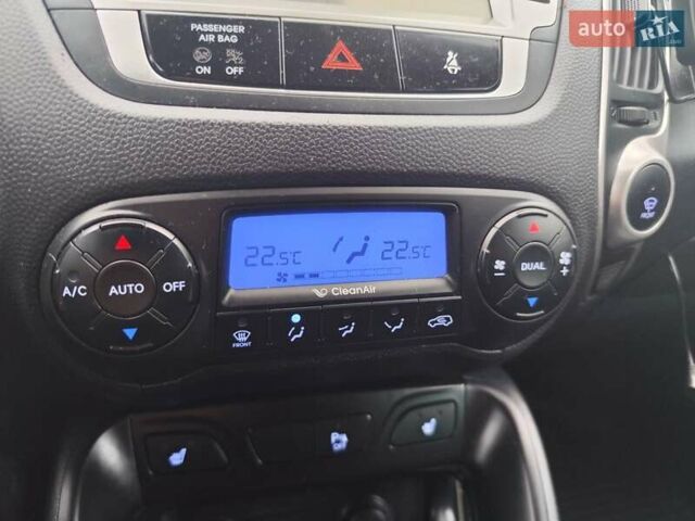 Хендай их35 2013 в Житомире на Automoto.ua Черный Хендай их35, объемом двигателя 1.7 л и пробегом 158 тыс. км за 11900 $, фото 56 на Automoto.ua