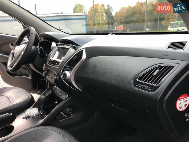 Черный Хендай их35, объемом двигателя 2 л и пробегом 178 тыс. км за 13999 $, фото 27 на Automoto.ua