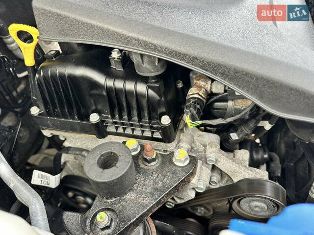 Чорний Хендай іх35, об'ємом двигуна 2 л та пробігом 148 тис. км за 14599 $, фото 56 на Automoto.ua