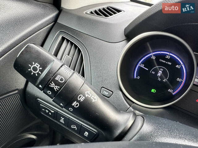 Чорний Хендай іх35, об'ємом двигуна 2 л та пробігом 148 тис. км за 14599 $, фото 34 на Automoto.ua