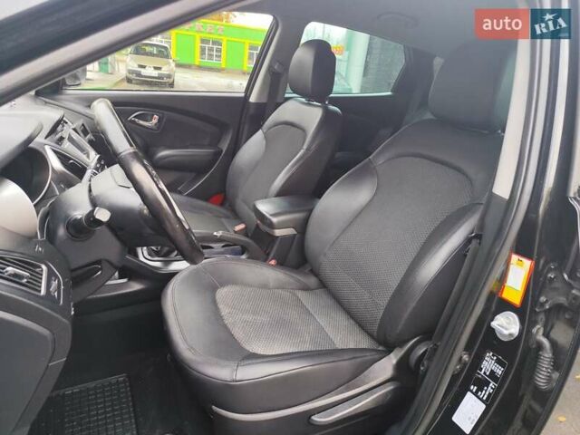 Хендай их35 2013 в Житомире на Automoto.ua Черный Хендай их35, объемом двигателя 1.7 л и пробегом 158 тыс. км за 11900 $, фото 23 на Automoto.ua