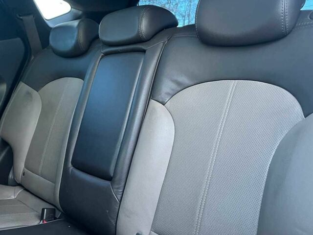 Чорний Хендай іх35, об'ємом двигуна 2 л та пробігом 178 тис. км за 13700 $, фото 19 на Automoto.ua