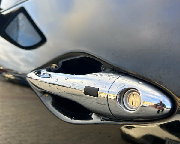 Чорний Хендай іх35, об'ємом двигуна 2 л та пробігом 241 тис. км за 14400 $, фото 5 на Automoto.ua