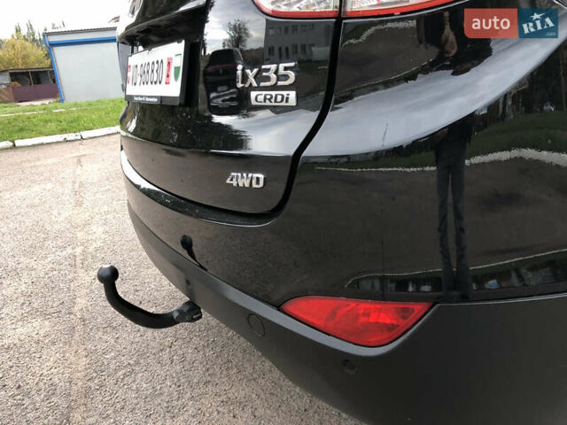 Черный Хендай их35, объемом двигателя 2 л и пробегом 178 тыс. км за 13999 $, фото 20 на Automoto.ua