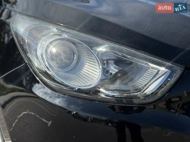 Черный Хендай их35, объемом двигателя 2 л и пробегом 162 тыс. км за 14200 $, фото 10 на Automoto.ua