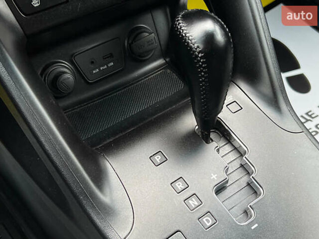 Чорний Хендай іх35, об'ємом двигуна 2 л та пробігом 238 тис. км за 15650 $, фото 15 на Automoto.ua