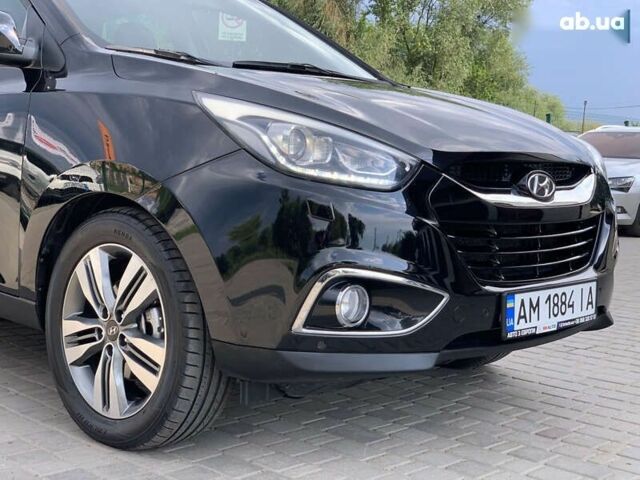 Черный Хендай их35, объемом двигателя 2 л и пробегом 214 тыс. км за 14999 $, фото 7 на Automoto.ua