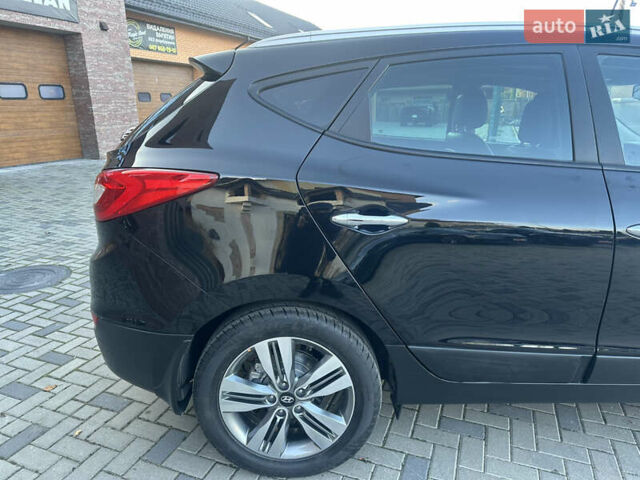 Чорний Хендай іх35, об'ємом двигуна 2 л та пробігом 230 тис. км за 13400 $, фото 28 на Automoto.ua