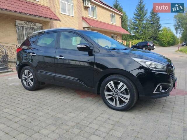 Чорний Хендай іх35, об'ємом двигуна 2 л та пробігом 193 тис. км за 14250 $, фото 2 на Automoto.ua