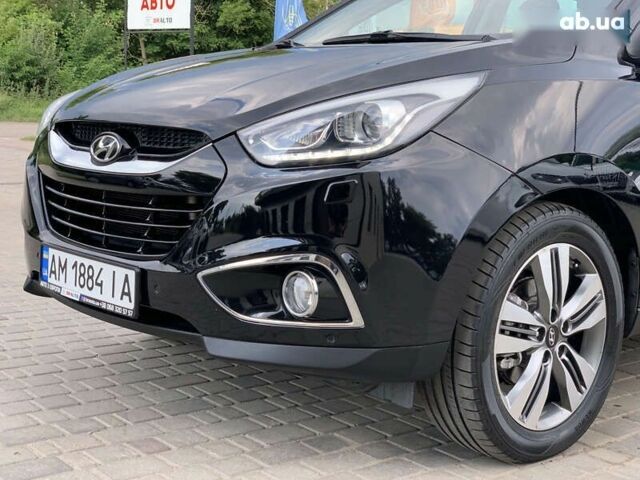 Черный Хендай их35, объемом двигателя 2 л и пробегом 214 тыс. км за 14999 $, фото 10 на Automoto.ua