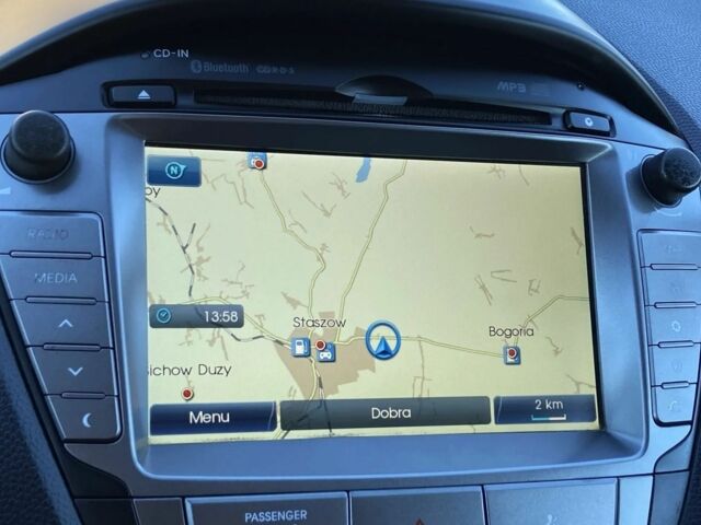 Черный Хендай их35, объемом двигателя 1.7 л и пробегом 189 тыс. км за 8900 $, фото 19 на Automoto.ua