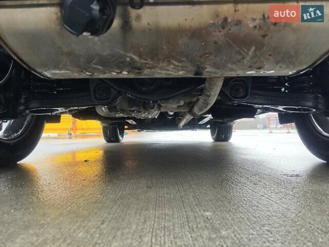 Чорний Хендай іх35, об'ємом двигуна 2 л та пробігом 203 тис. км за 13850 $, фото 4 на Automoto.ua