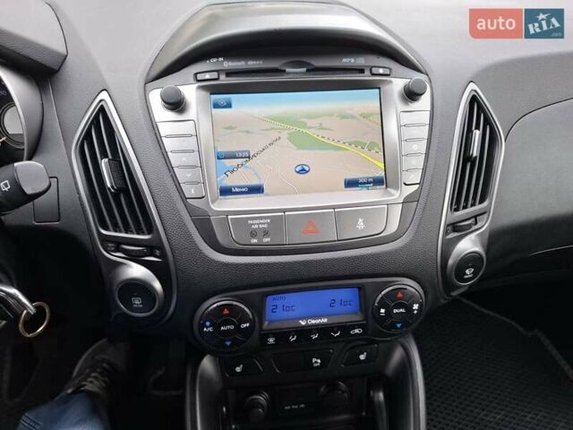 Хендай их35 2014 в Киеве на Automoto.ua Черный Хендай их35, объемом двигателя 1.7 л и пробегом 210 тыс. км за 13300 $, фото 30 на Automoto.ua