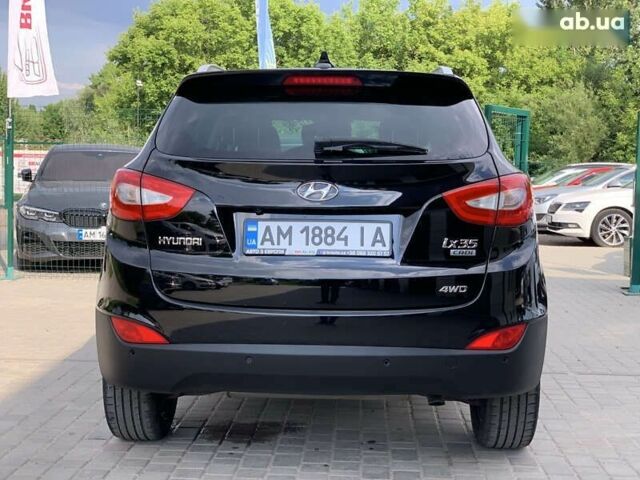 Черный Хендай их35, объемом двигателя 2 л и пробегом 214 тыс. км за 14999 $, фото 17 на Automoto.ua