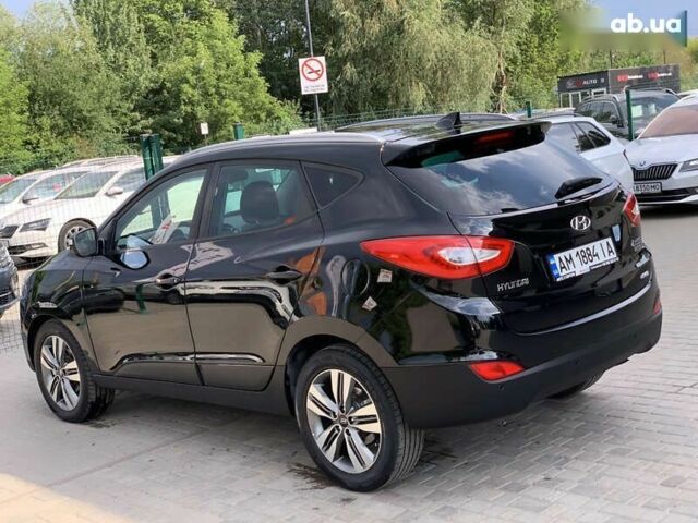 Черный Хендай их35, объемом двигателя 2 л и пробегом 214 тыс. км за 14999 $, фото 20 на Automoto.ua