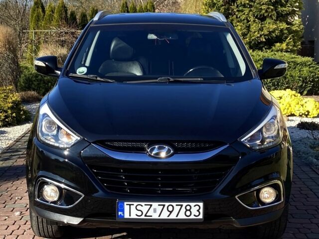 Черный Хендай их35, объемом двигателя 1.7 л и пробегом 189 тыс. км за 8900 $, фото 11 на Automoto.ua