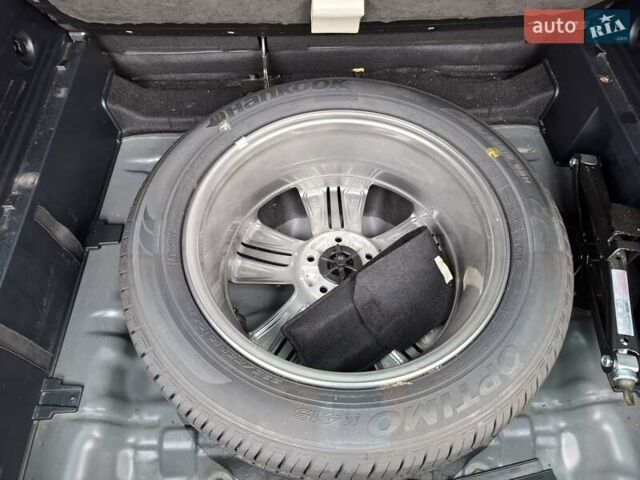 Хендай их35 2014 в Киеве на Automoto.ua Черный Хендай их35, объемом двигателя 1.7 л и пробегом 210 тыс. км за 13300 $, фото 21 на Automoto.ua