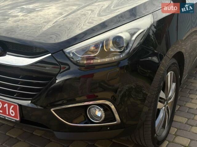 Черный Хендай их35, объемом двигателя 2 л и пробегом 227 тыс. км за 14200 $, фото 30 на Automoto.ua