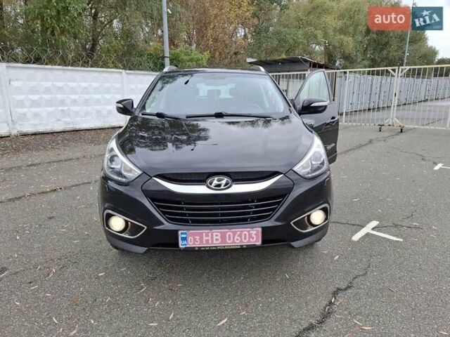 Хендай их35 2014 в Киеве на Automoto.ua Черный Хендай их35, объемом двигателя 1.7 л и пробегом 210 тыс. км за 13300 $, фото 5 на Automoto.ua