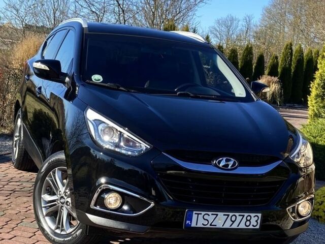 Черный Хендай их35, объемом двигателя 1.7 л и пробегом 189 тыс. км за 8900 $, фото 5 на Automoto.ua