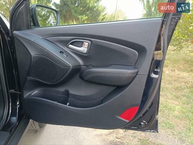 Хендай их35 2014 в Луцке на Automoto.ua Черный Хендай их35, объемом двигателя 2 л и пробегом 208 тыс. км за 15350 $, фото 80 на Automoto.ua