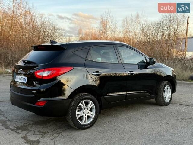 Черный Хендай их35, объемом двигателя 2 л и пробегом 182 тыс. км за 14650 $, фото 10 на Automoto.ua