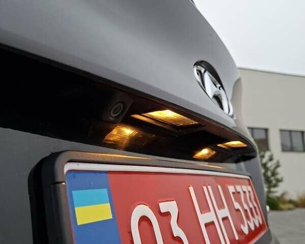 Черный Хендай их35, объемом двигателя 2 л и пробегом 237 тыс. км за 15600 $, фото 13 на Automoto.ua