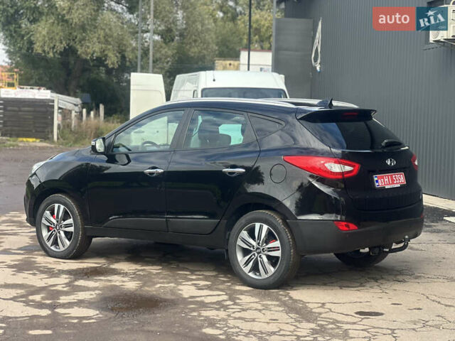 Черный Хендай их35, объемом двигателя 2 л и пробегом 208 тыс. км за 15350 $, фото 14 на Automoto.ua