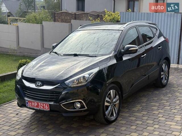 Черный Хендай их35, объемом двигателя 2 л и пробегом 227 тыс. км за 14200 $, фото 4 на Automoto.ua