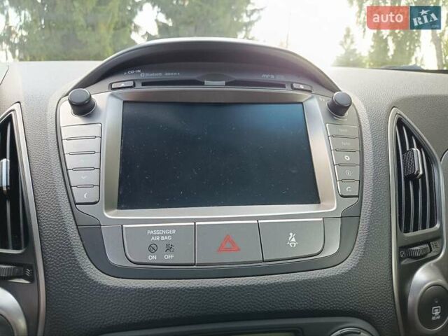 Хендай их35 2014 в Луцке на Automoto.ua Черный Хендай их35, объемом двигателя 2 л и пробегом 208 тыс. км за 15350 $, фото 77 на Automoto.ua